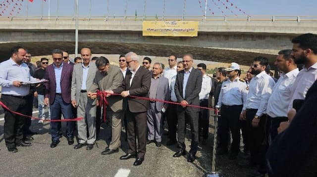 افتتاح ۲ پروژه ترافیکی در شیراز؛ سرمایه‌گذاری ۳۸۰ میلیارد تومانی برای روان‌سازی ترافیک
