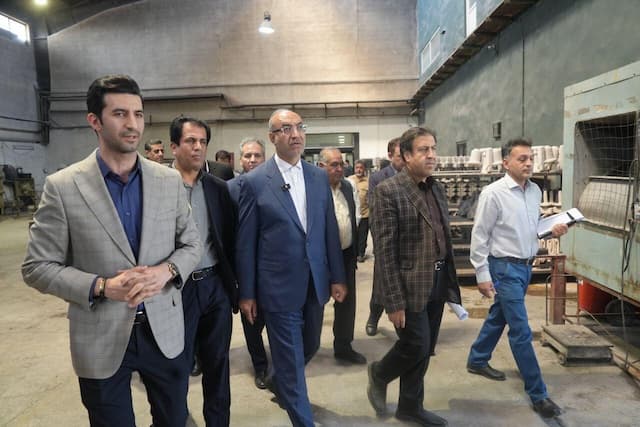استاندار کرمانشاه: حمایت همه‌جانبه از تولیدکنندگان و توسعه صادرات اولویت استان است