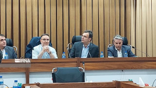 معاون فرهنگی وزیر علوم: نگاه به دانشگاه‌ها تک بعدی نباشد