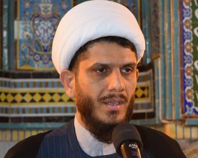 امام جمعه قصرشیرین: وحدت‌ محور اساسی پیشرفت و استحکام امت اسلامی است