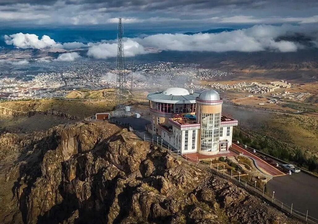رصدخانه خرم‌آباد؛ تجربه شگفت‌انگیز گردشگری فناورانه