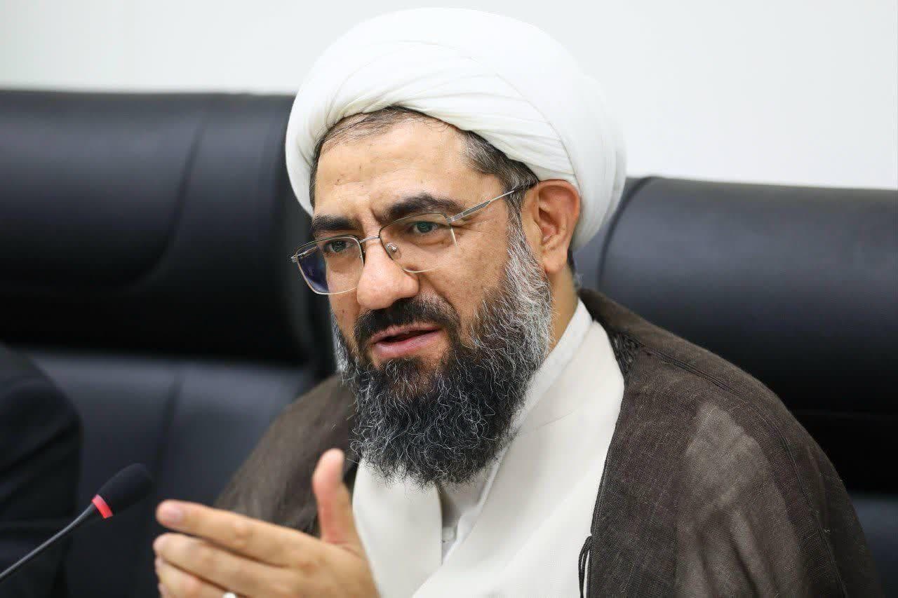 امام جمعه همدان: انسجام اجتماعی نیازمند الگوهای نوین و طراحی مدل‌های کاربردی است
