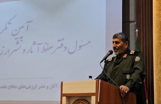 جنگ تحمیلی ۱۲ روزه لزوم تحکیم وحدت در دفاع از انقلاب را اثبات کرد