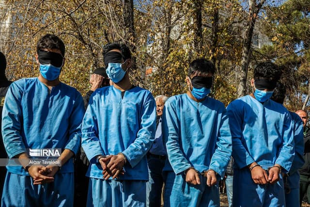 سارقان مسلح در محورهای مواصلاتی لرستان دستگیر شدند
