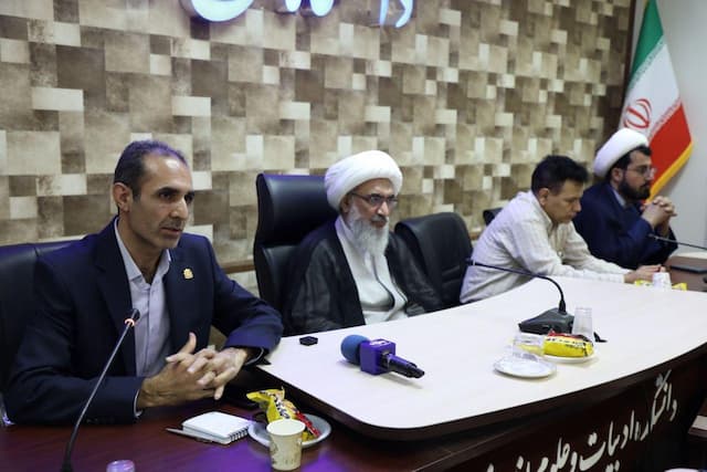 امام جمعه بوشهر:قیام رئیسعلی دلواری برخاسته از تکلیف شرعی و حس ملی گرایی است