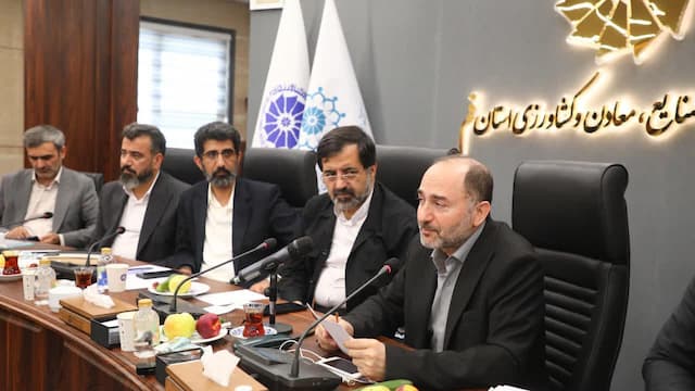 مشاور عالی وزیر صمت: قم در مسیر توسعه صنعتی قرار دارد