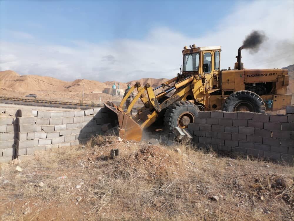۱۰ هزار متر زمین در کرمانشاه پس از یک دهه تصرف غیرقانونی آزاد شد