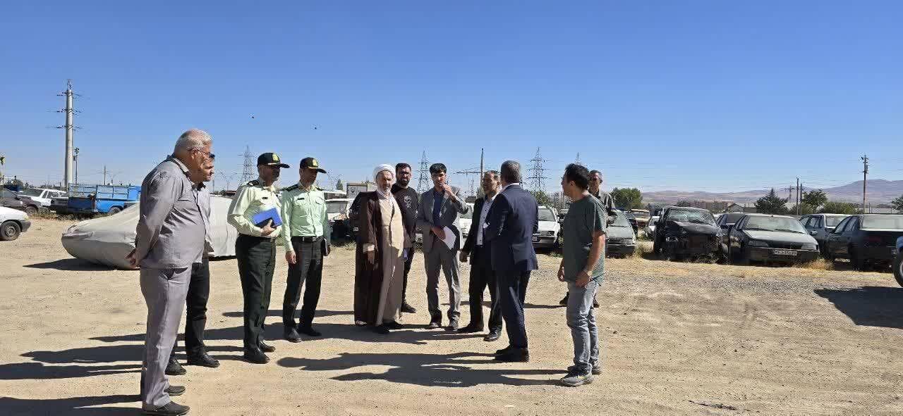 زنجان خودرو توقیفی بدون دستور قضایی در پارکینگ‌ها ندارد