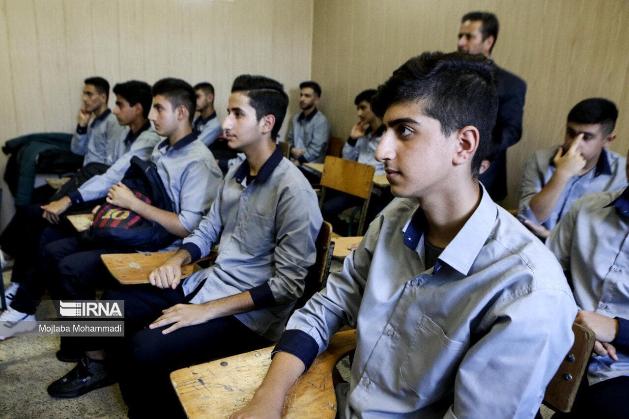 مشکل کمبود نیرو در آموزش و پرورش شهرستان آستارا حل شده است