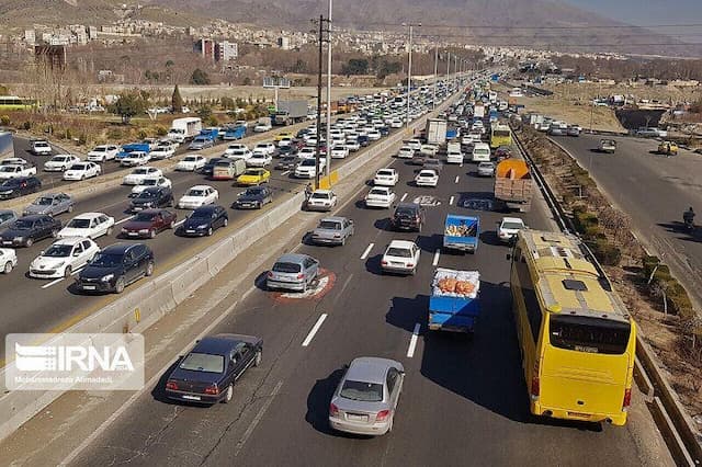 معاون وزیر: راه‌ها سهم ۹۲ درصدی در جابه‌جایی بار و مسافر دارد