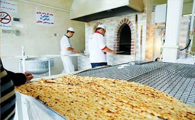 فرماندار زاهدان: نیاز مناطق روستایی به آرد و برق نانوایی‌ها باید در اولویت قرار گیرد