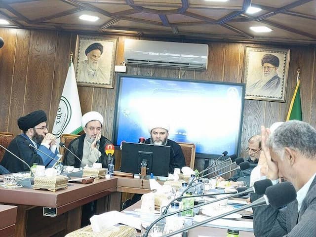 نهضت مردمی حفظ قرآن راه‌اندازی شود