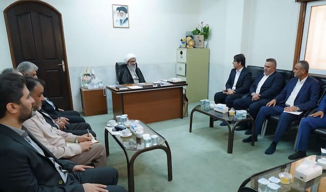 نماینده ولی فقیه در بوشهر: منطقه آزاد باید هرچه سریع‌تر تعیین تکلیف شود