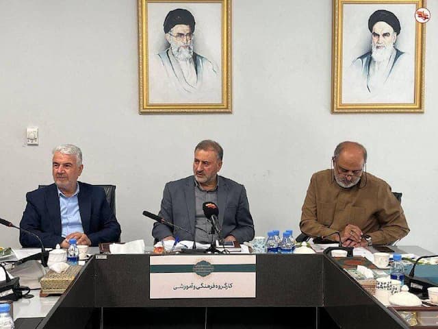 نشست هماهنگی نخستین جشنواره ملی ادبی «داستان شهدای غریب» برگزار شد