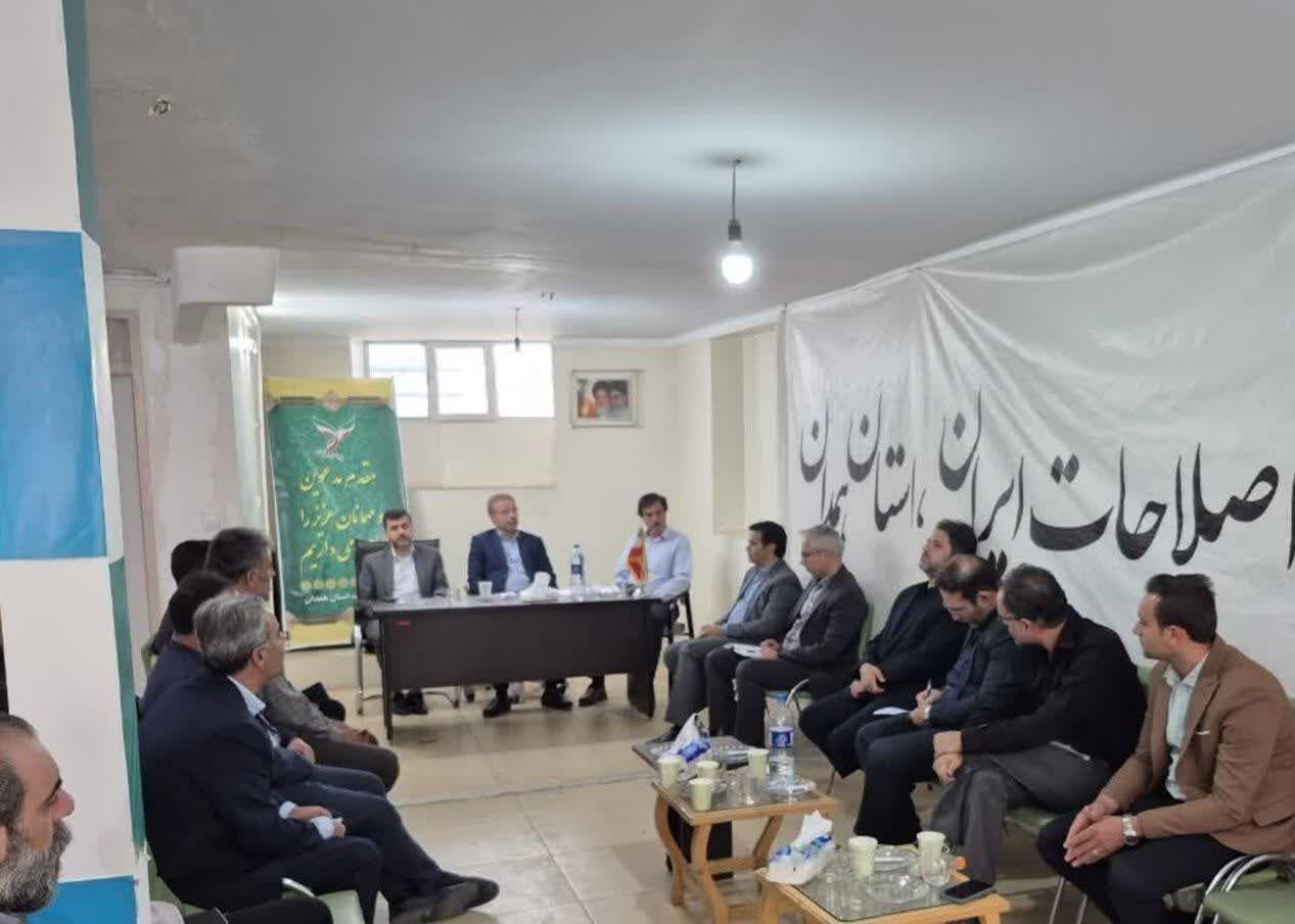 معاون استاندار همدان: گفتمان دولت چهاردهم ضرورتی برای عبور از چالش های کشور است