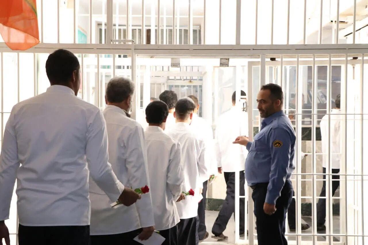 آزادی ۵۰ زندانی جرایم غیر عمد خراسان جنوبی در هفته وحدت 