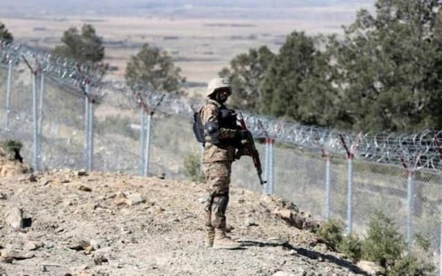 ارتش پاکستان: ۱۹ عنصر طالبان پاکستانی در نزدیک مرز افغانستان کشته شدند