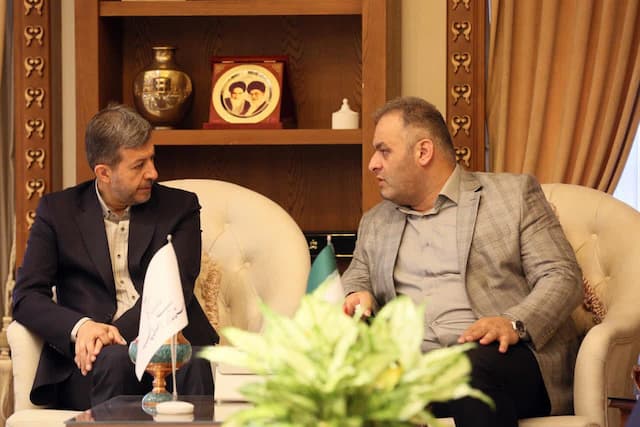 استاندار اصفهان: توسعه وزنه‌برداری نیازمند آمایش سرزمینی است