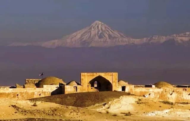 گردشگری پایدار در گرمسار با مدیریت بازدید از مناطق حفاظت‌شده
