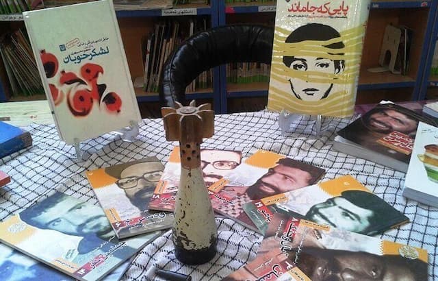 ۱۵ کتاب جدید زندگی‌نامه شهدا و رزمندگان اسلام در یزد منتشر شد