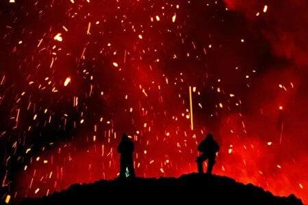 فوران آتشفشان خاموش روسیه بعد از ۴۵۰ سال/عکس