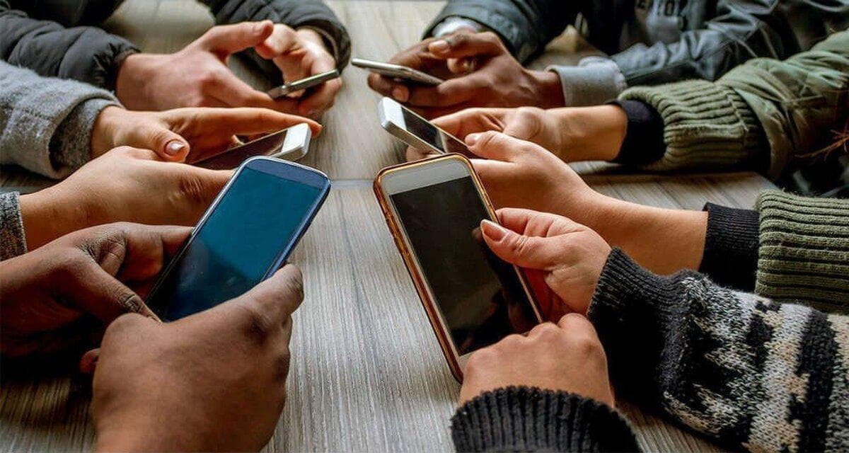 هوش مصنوعی از تماس‌ها جاسوسی می‌کند!
