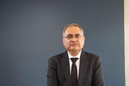 ویدیو/ جواد رنجبر، پژوهشگر فلسفه سیاسی: در صداوسیمای ما حرف ملی نمی‌زنند/ چرا کسانی که علیه کوروش صحبت می‌کنند، امروز کرسی‌ها دارند، حقوق می‌گیرند و در رسانه‌ها می‌آیند؟/ عده‌ای کمر بسته‌اند به قتل زبان فارسی؛ جلوی این‌ها چرا گرفته نمی‌شود