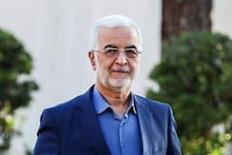 وزیر کشور: ۱.۲ میلیون نفر از اتباع غیرمجاز افغانستانی به کشورشان بازگشتند / این رقم تا پایان سال به ۲ میلیون نفر می‌رسد