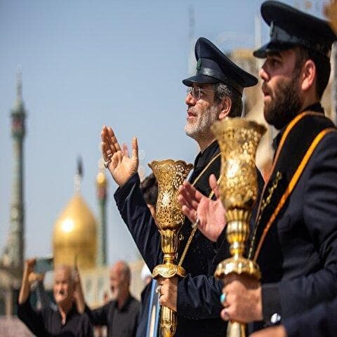 تصاویر: عزاداری خادمان کریمه اهل بیت (ع) در روز شهادت امام رضا (ع)