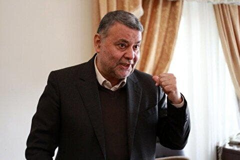 محمد صدر عضو مجمع تشخیص: اطلاعات مراکز پدافندی کشور را روسیه به اسرائیل داده بود / مشخص شد که پیمان استراتژیک با روسیه کشک است / نباید به روسیه اعتماد داشته باشیم؛ اینکه فکر کنیم در روز مبادا می آید و به ما کمک می کند و با  آمریکا درگیر می شود، خیر، اصلاً از این شوخی ها ندارد