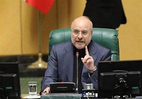 قالیباف: در جنگ احتمالی بعدی خویشتنداری پایان خواهد یافت و فضا و مکان‌های جدیدی برای پاسخ متقابل در دستور قرار خواهد گرفت / در صورت دست درازی دشمن، شاهد گسترش جنگ به مناطق جدید و عرصه‌های دیگر اقتصادی و سیاسی خواهیم بود / اگر دشمن بار دیگر دچار خطای محاسباتی نشود، تصمیمی برای حمله نخواهد گرفت / تقویت بنیه‌ دفاعی کشور با سرعت و جدیت در حال پیگیری است