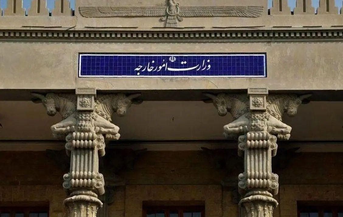 وزارت خارجه در واکنش به اخراج سفیر ایران از استرالیا: ضمن محفوظ دانستن حق ایران برای اقدام متقابل، طرف استرالیایی را به تجدید نظر درباره این تصمیم ناصواب، دعوت می‌کنیم