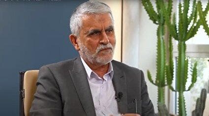 محسن قمصری، مدیر سابق بین الملل شرکت نفت ایران: به راحتی تصمیم گرفتند به ایران حمله کنند، چون نقش ما در بازار نفت را در این سال‌ها کمرنگ کرده بودند؛ بنابراین با تهاجم به تهران، بازار انرژی جهان دچار تلاطم نشد