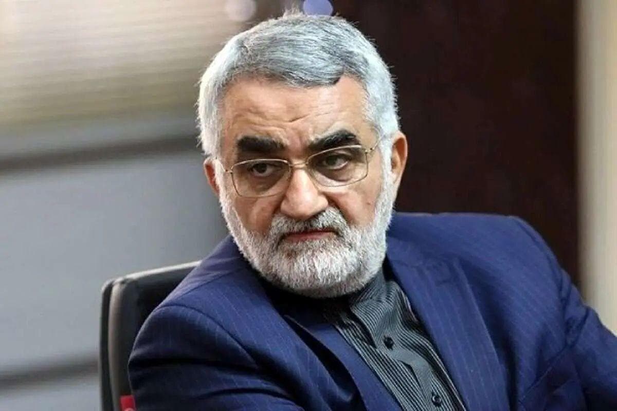 بروجردی، عضو کمیسیون امنیت ملی مجلس: حضور بازرسان آژانس در نیروگاه اتمی بوشهر را به این شرط پذیرفتیم که حتما روس باشند