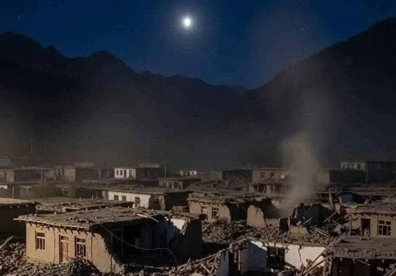 شمار جان باختگان زلزله افغانستان به بیش از ۸۰۰ نفر رسید