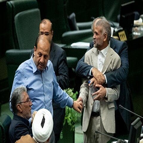 تصاویر: صحن علنی مجلس با حضور وزیر نیرو - ۱۱ شهریور