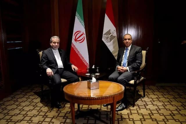 «عراقچی» در دیدار با وزیر خارجه مصر، از قاهره بابت میزبانی جلسه با «گروسی» که «منجر به نهایی شدن شیوه‌نامه تعامل تهران و آژانس» شد، تقدیر کرد