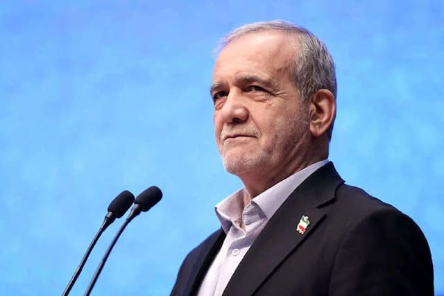 مجری: صداوسیمای استان در کنار قوای سه‌گانه است/ پزشکیان: اینجا شاید، ولی در مملکت گاهاً