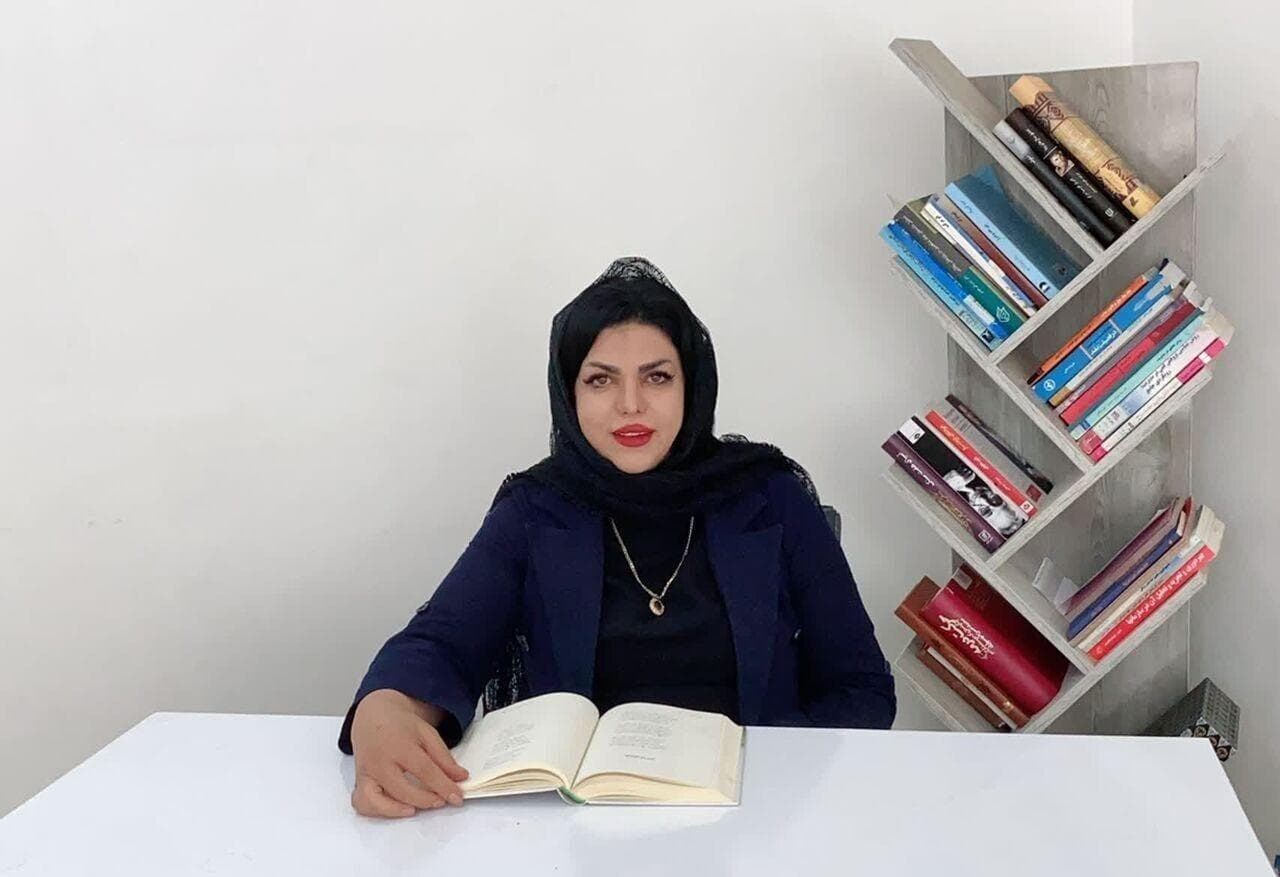 تصویر شاعرانه بانوی سیرجانی از جنگ