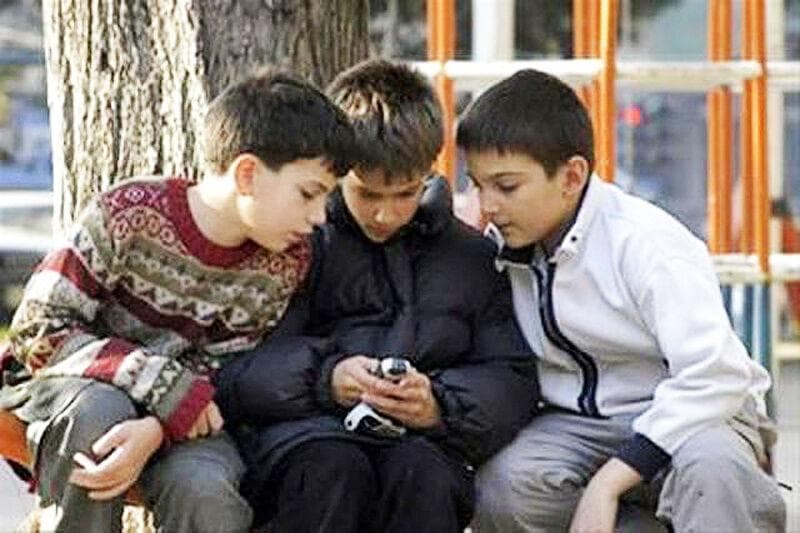 اعتیاد دیجیتال در کودکان زنگ خطری جدی برای سلامت؛ از کاهش تمرکز تا اختلالات روانی