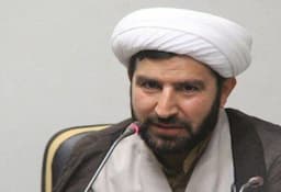 امام جمعه هرسین: اصحاب رسانه در خط مقدم جنگ نرم نقش‌آفرینی کنند