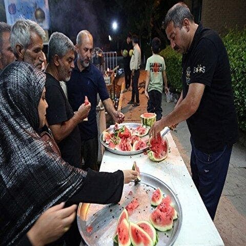 تصاویر: موکب‌های پذیرایی از زوار اربعین حسینی در همدان