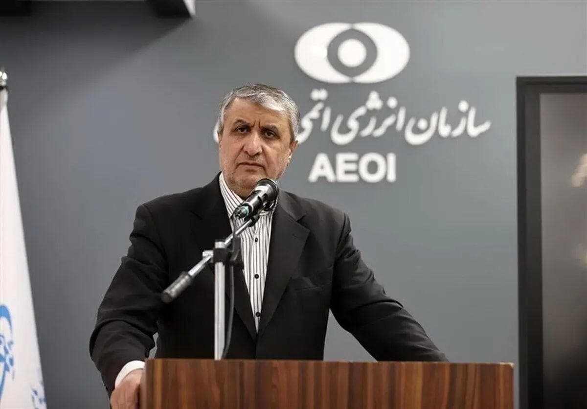 اسلامی، رئیس سازمان انرژی اتمی: در ایام جنگ ۱۲ روزه، به تعدادی از مراکز تحت نظارت آژانس، به طور مکرر با استفاده از موشک و پرتابه‌های مختلف حمله شد/ آمریکایی‌ها از مدت‌ها پیش، حمله به تاسیسات ما را برنامه‌ریزی کرده بودند/ اسرائیل در آژانس نفوذ دارد و با استفاده از آن، از اطلاعات محرمانه کشور‌ها بهره‌برداری می‌کند