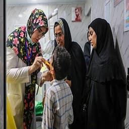 تصاویر: خدمات رسانی بیمارستان سیار برکت در مسیر پیاده روی اربعین