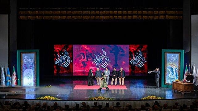 مهم‌ترین جشنواره تئاتری کشور همچنان بی‌دبیر است
