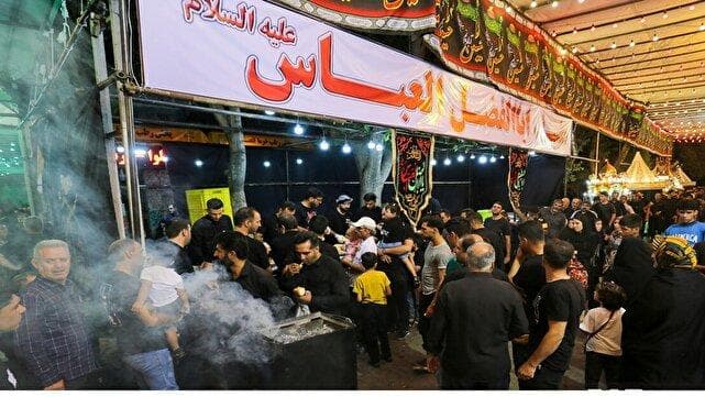 فیلمی از برپایی موکب پذیرایی کاشانی‌ها در روز‌های پایانی صفر