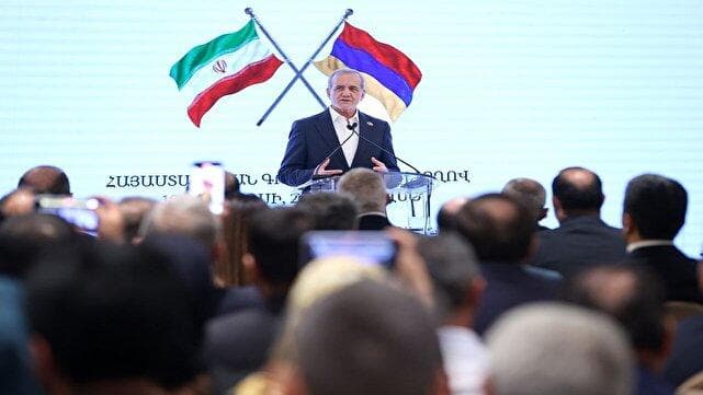 پزشکیان: در همه زمینه‌های مورد گفت‌وگو با ارمنستان، توافق‌هایی راهگشا و موثر حاصل شد