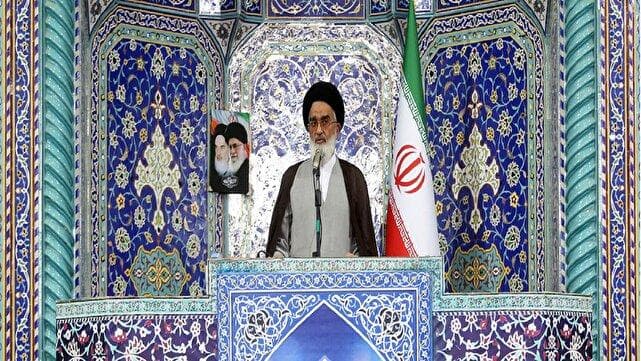 شیفتگان ارتباط با آمریکا مراقب کید و مکر صهیونیست‌ها باشند