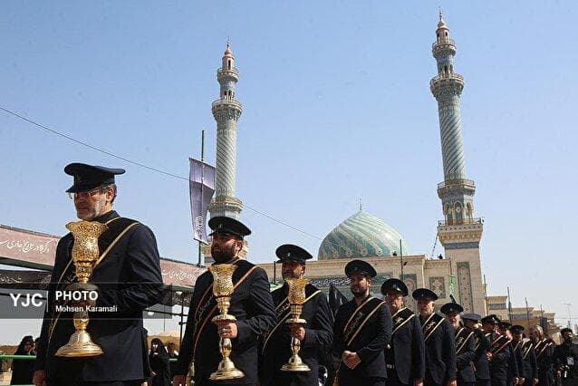 دسته عزای خادمان کریمه اهل بیت در روز شهادت امام رضا (ع)