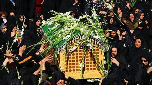 برگزاری مراسم گلباران خورسید در یزدل آران و بیدگل + فیلم